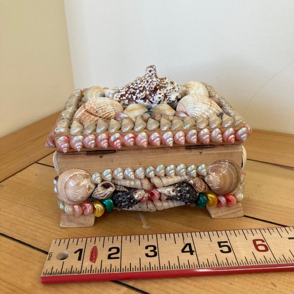 Sea Shell Wood Trinket Box Vintage Ocean Mermaid Treasure Jewelry Chest 6" long - Picture 7 of 9